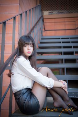 我的贴身校花魔改版