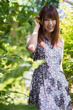女生露屁股打屁屁网站